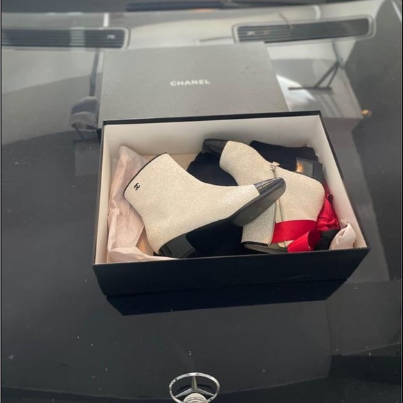 Chanel Boots - Picture 5 of 8